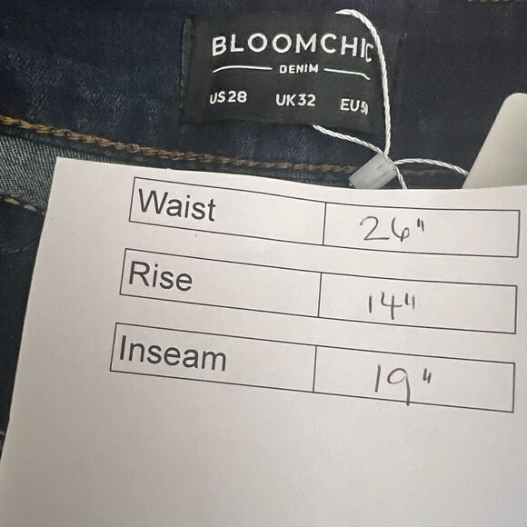 Bloomchic Capri Denim Shorts - Picture 5 of 5